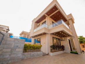 Villaaway Khandala